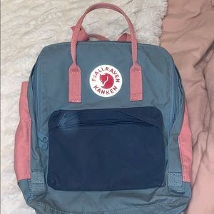 Fjallraven kanken backpack